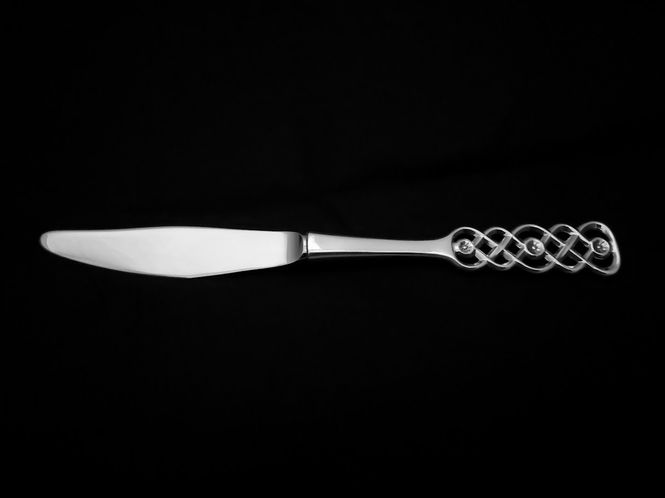 Hovedbilde Ringebu spisekniv gjennombrutt