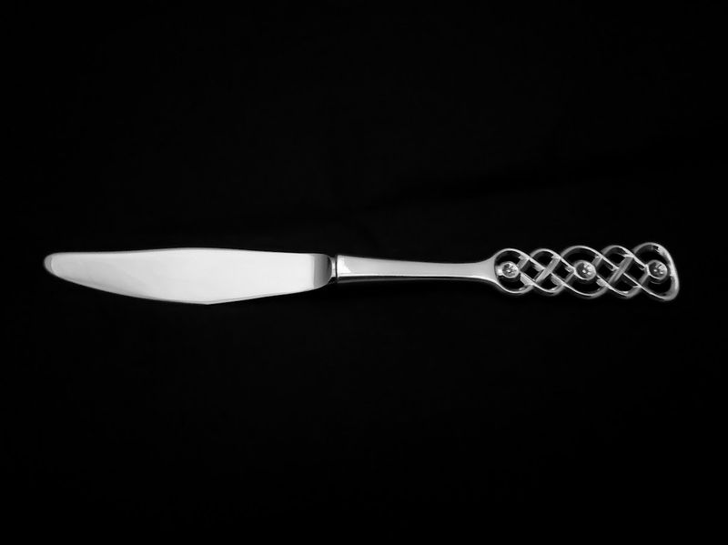 Ringebu spisekniv gjennombrutt