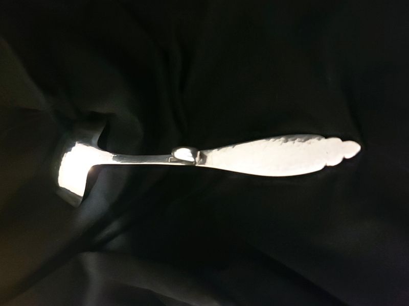 Hamret sauseskje m/krok